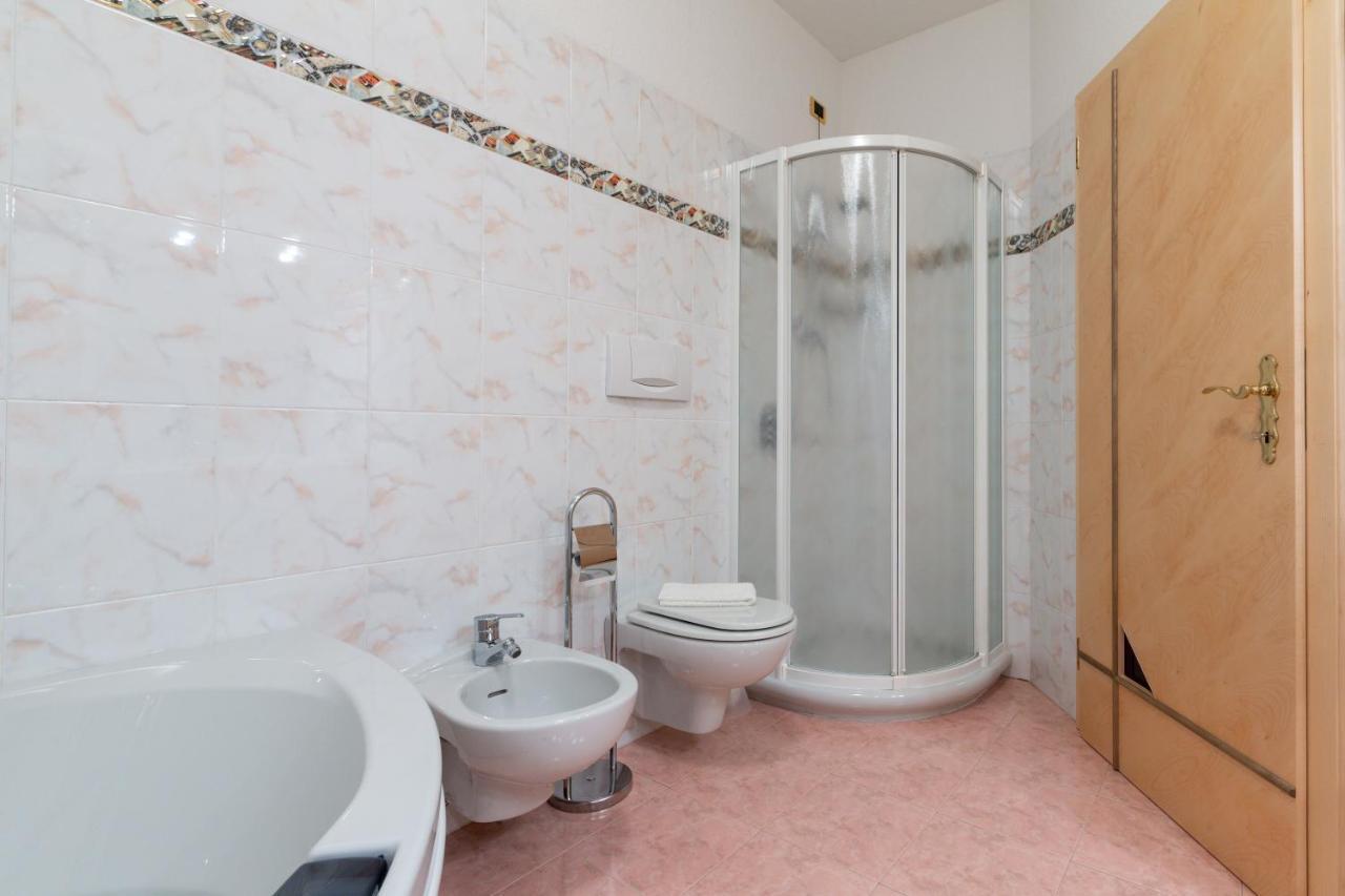 Casa Nani Lägenhet Bormio Exteriör bild